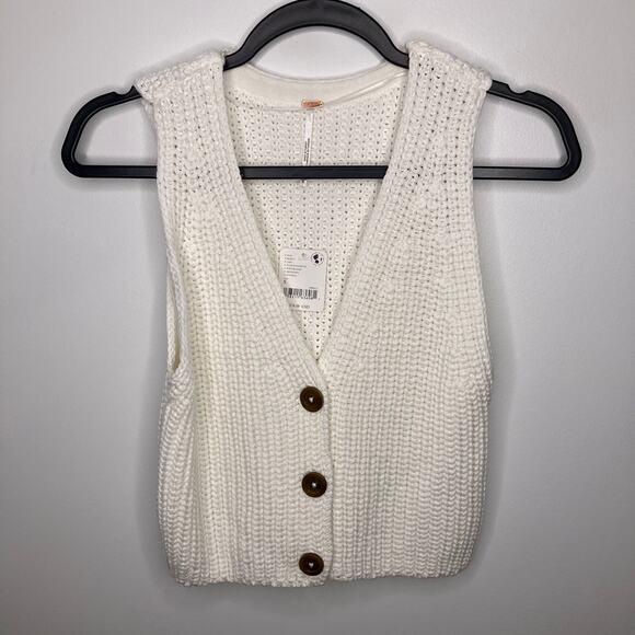 NWT FREE PEOPLE Close To Me Vest Cloud Dancer White Crochet Small - Picture 2 of 5